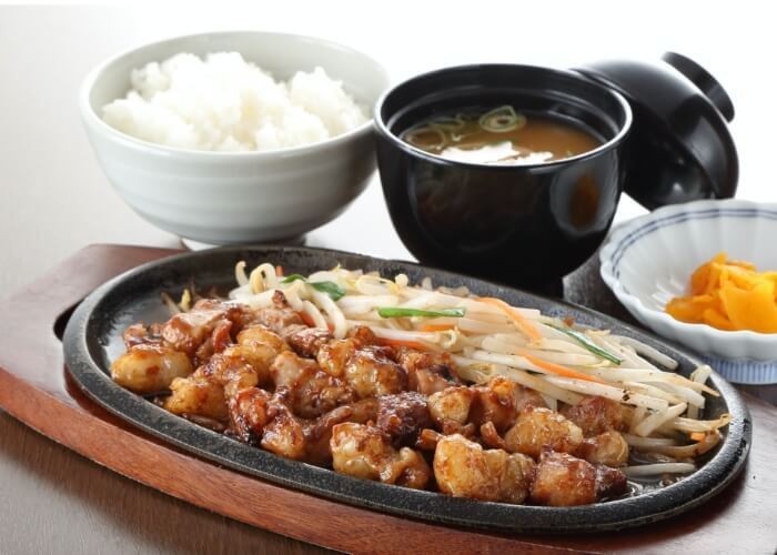 天神ホルモン